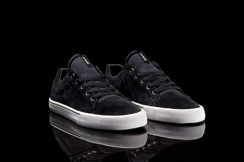 supra-assault-low-top-black-suede-2
