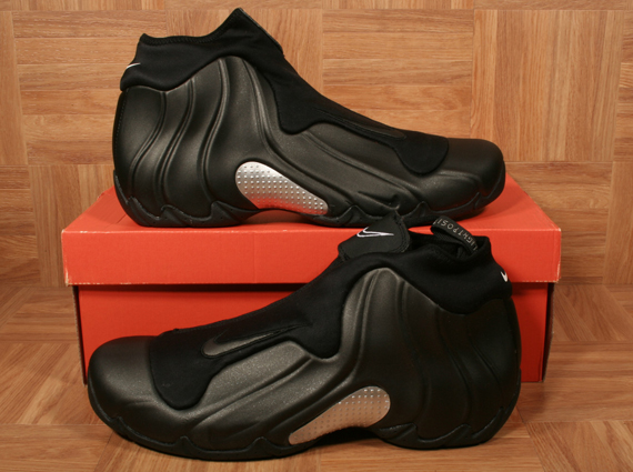 ShoeZeum Auctions 50 Nike Foamposite Sneakers