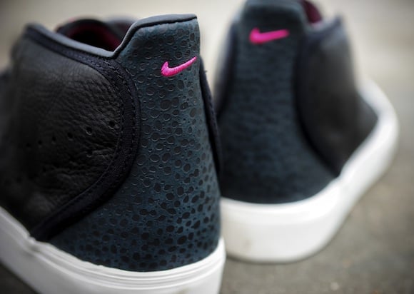 Urban Safari Pack Size Nike Air Max Light Toki 9