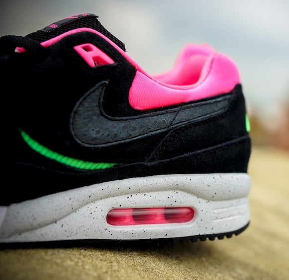 Urban Safari Pack Size Nike Air Max Light Toki 14