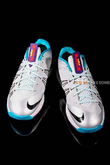 Detailed Look Nike LeBron X Low Summit Lake Hornets