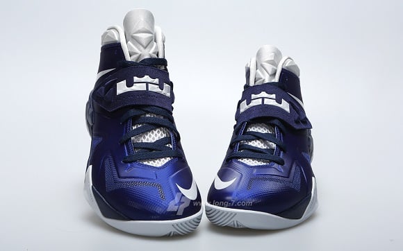 Detailed Look Nike Lebron Zoom Soldier VII Deep Royal Pure Platinum Navy Sample