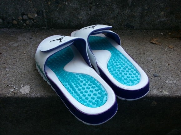 Grape Air Jordan Hydro V Slide Detailed Images