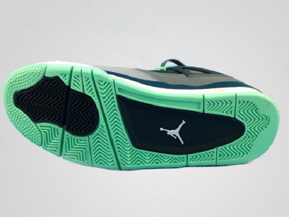 New Images Air Jordan IV 4 Green Glow