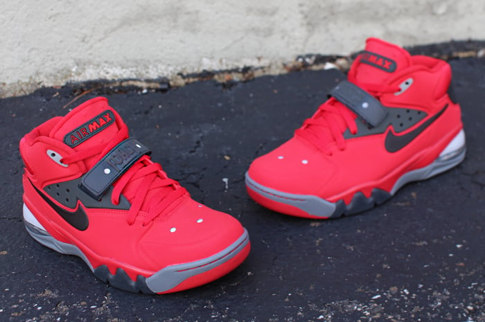 nike-air-force-max-2013-fire-red-1