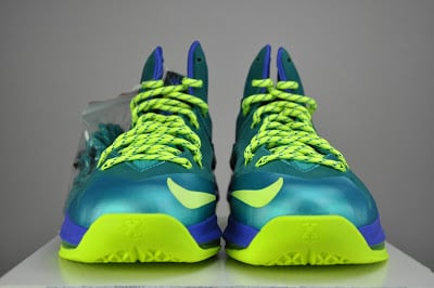 nike-lebron-x-10-ps-elite-sport-turquoise-volt-violet-force-6