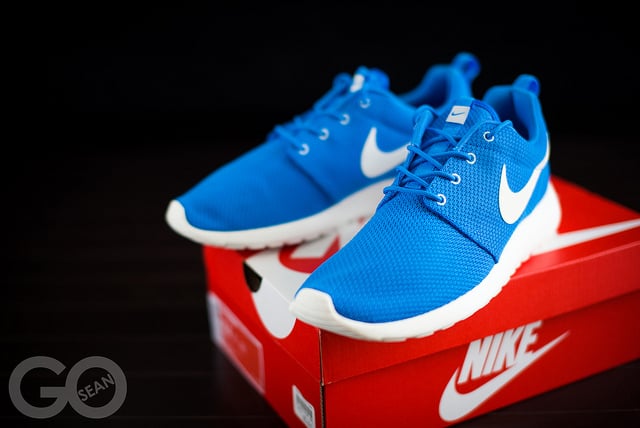 nike-roshe-run-blue-hero-2