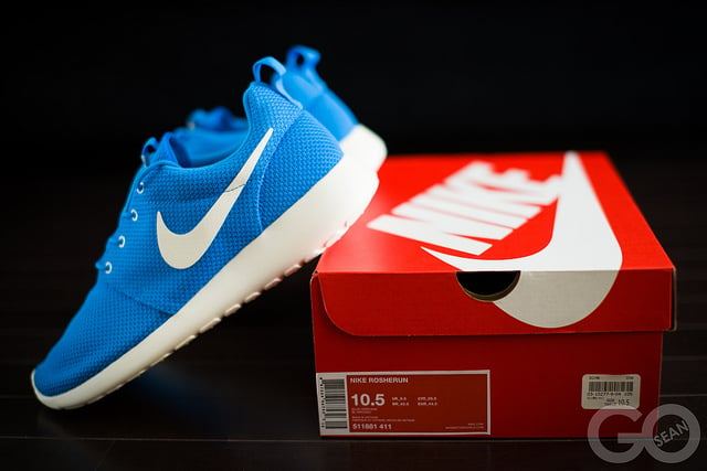 nike roshe run blue