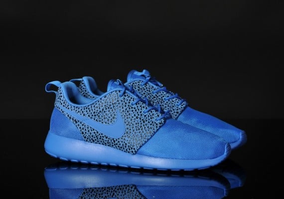 nike-roshe-run-safari-pack-2