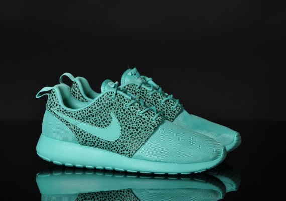 nike-roshe-run-safari-pack-3