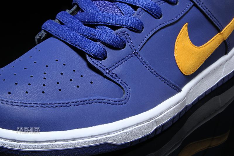 nike-sb-dunk-low-brazil-world-cup-now-available-3