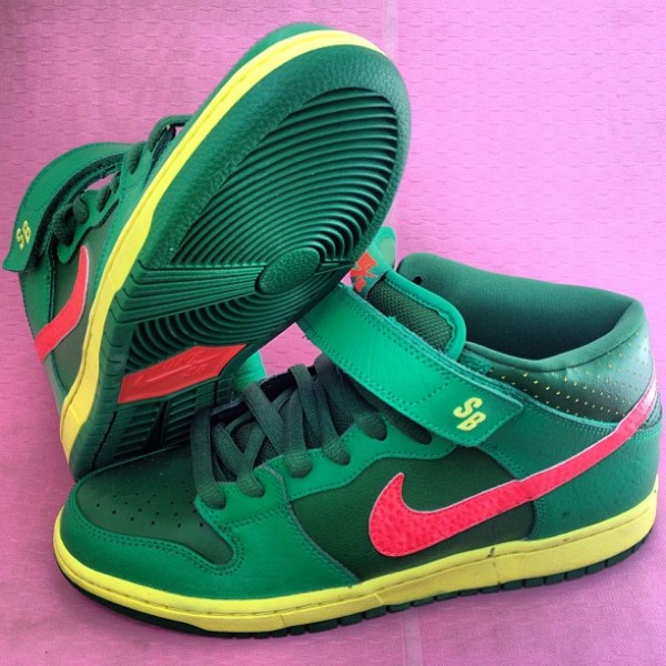 nike-sb-dunk-mid-watermelon-2