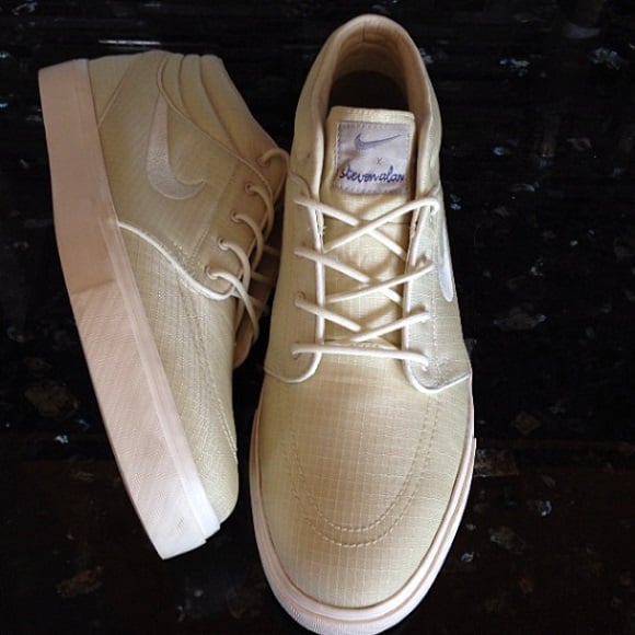 Teaser Steven Alan x Nike SB Janoski Mid