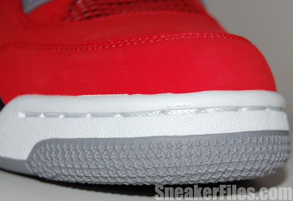 Toro Red Air Jordan 4 IV Retro 2013 Epic Look