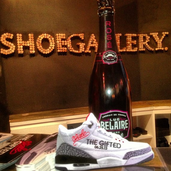 Wale Uses Air Jordan III Flyers to Promote The Gifted Album 