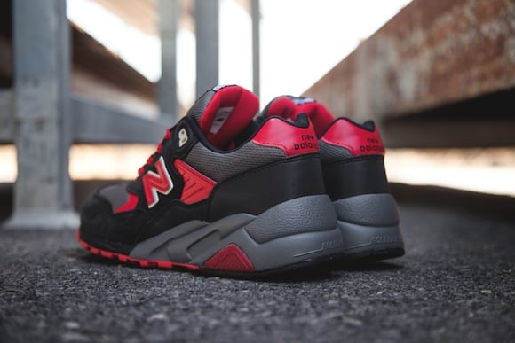 New Balance Elite MT580