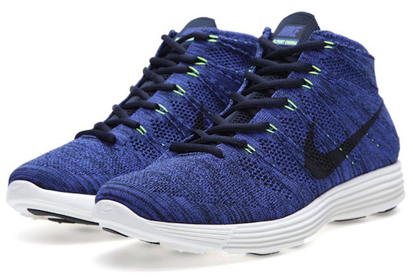 nike flyknit lunar chukka