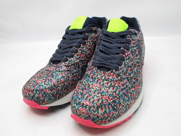 Nike WMNS Air Max 1 Obsidian Tropical New Release