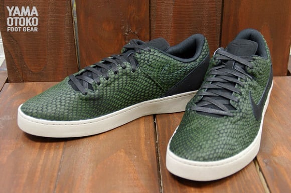 Detailed Look Nike Kobe 8 NSW Lifestyle LE Green Snake