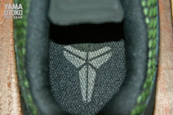 Detailed Look Nike Kobe 8 NSW Lifestyle LE Green Snake