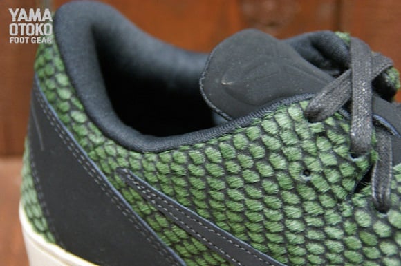Detailed Look Nike Kobe 8 NSW Lifestyle LE Green Snake
