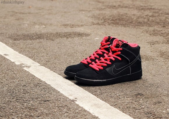 Detailed Look Nike SB Dunk High Black Safari