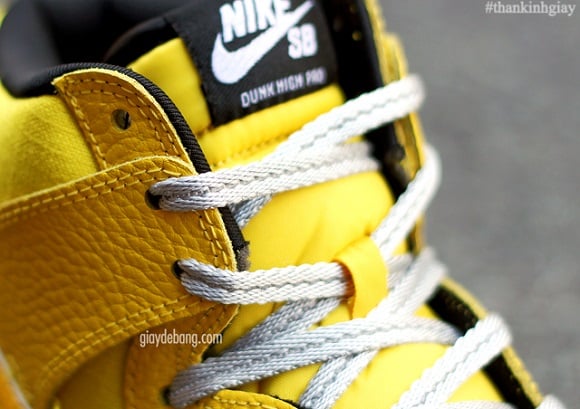 Detailed Look Nike SB Dunk High Yellow Ripstop