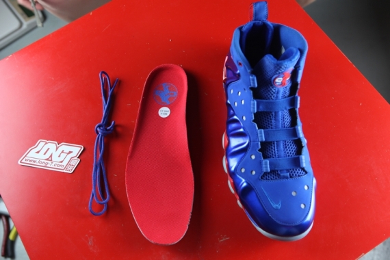 Dissected Sixers Nike Barkley Posite Max