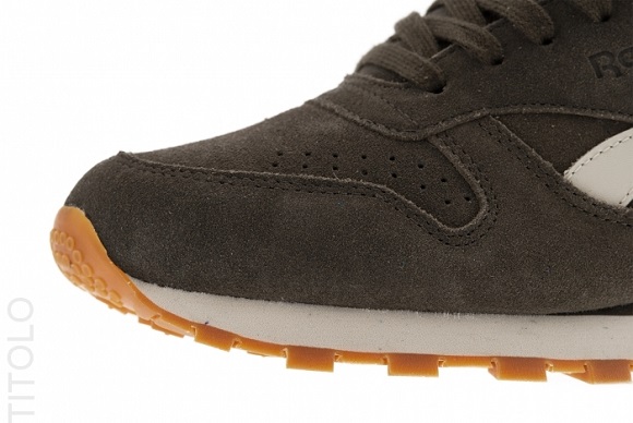 For The Ladies Reebok Womens Classic Leather Suede Pack