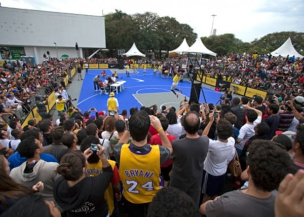 kobe-bryant-kicks-off-black-mamba-tour-in-brazil-7