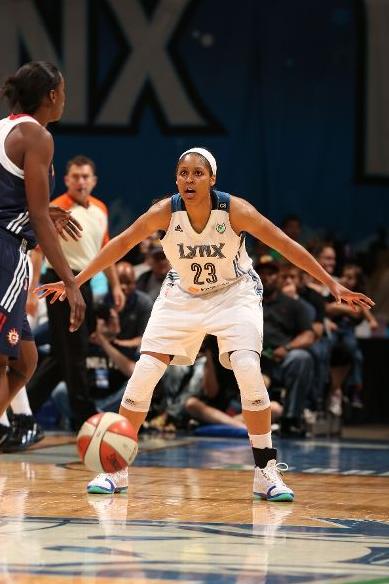 Maya Moore Dominates Connecticut in New Air Jordan XX3 (23) PE