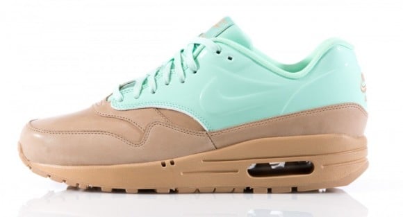 Nike WMNS Air Max 1 VT Vachetta Pack