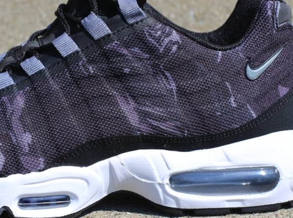 now-available-nike-air-max-95-tape-camo-1Now Available Nike Air Max 95 Tape Camo