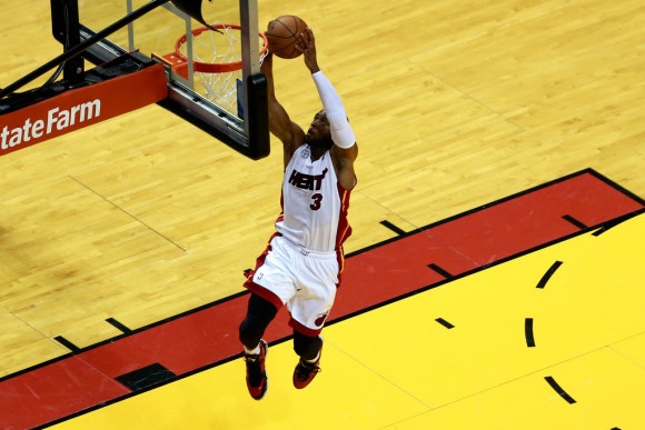 On Court Sighting Dwayne Wade in Li-Ning Way of Wade Heat Alternate PE