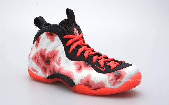 Release Date: Nike Air Foamposite One “Thermal Map”