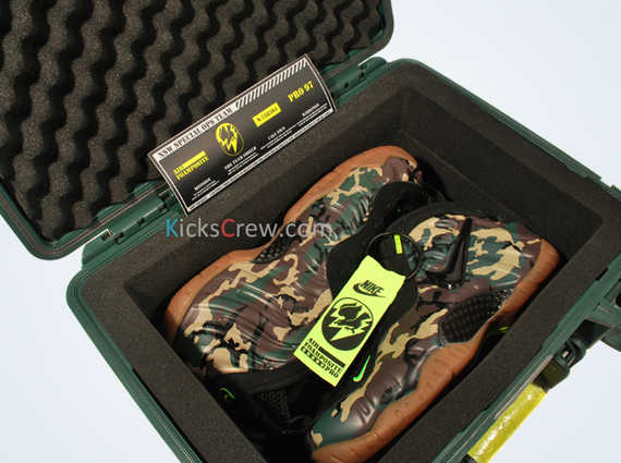 Special Edition Packaging Camo Nike Air Foamposite Pro