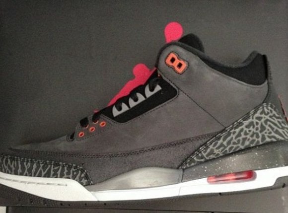 Updated Image: Air Jordan III (3) "Fear" | SneakerFiles