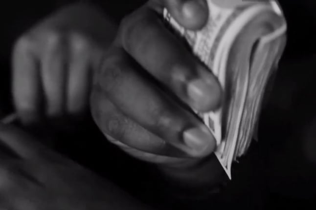 video-recap-why-wale-bought-out-flight-clubs-air-jordan-iii-3-stock-5