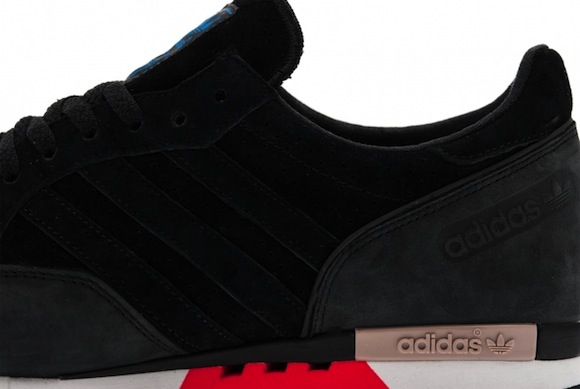 Adidas Originals Phantom Black White New Release