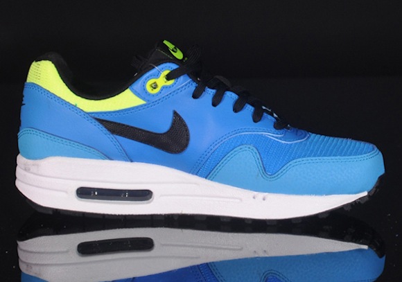 Air Max 1 GS Blue Volt New Release