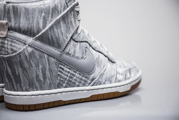 Nike Dunk High WMNS Satin New Release