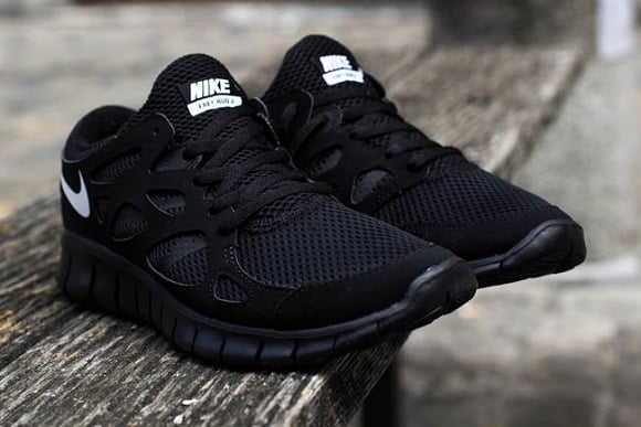 nike free run 2 all black