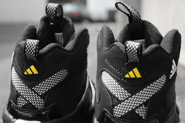 adidas Crazy 8 ‘Black/White’