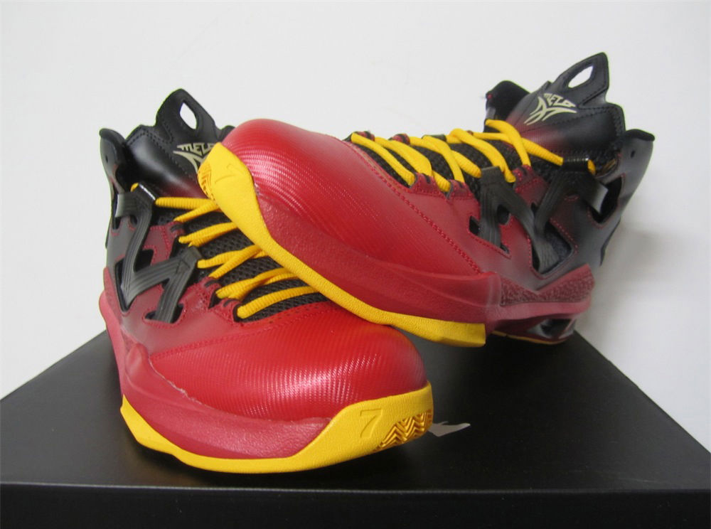 jordan-melo-m9-black-metallic-gold-gym-red-university-gold-1