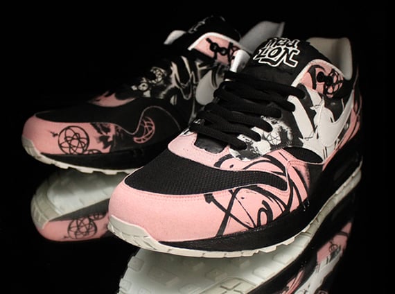 nike-air-max-1-unkle-custom-1