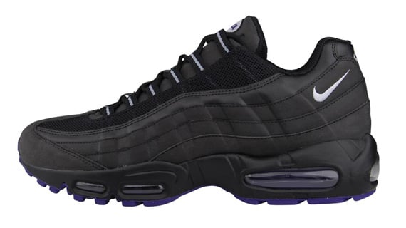 nike-air-max-95-black-court-purple-wolf-grey-1