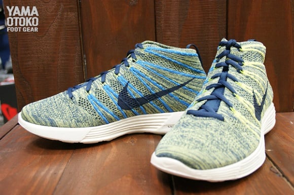 Nike Flyknit Chukka Squadron Blue Electric Yellow First Look