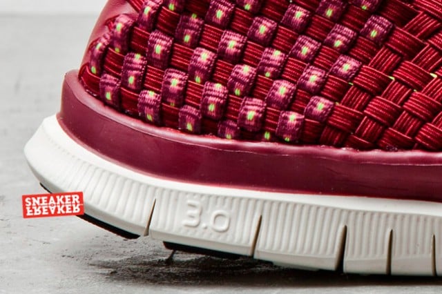 nike-free-woven-cherry-3