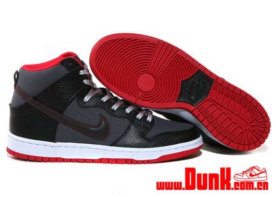 nike-sb-dunk-high-black-red-grey-rip-stop-2