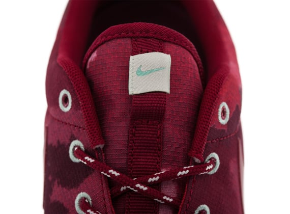 Nike WMNS Roshe Run Fusion Red Camo